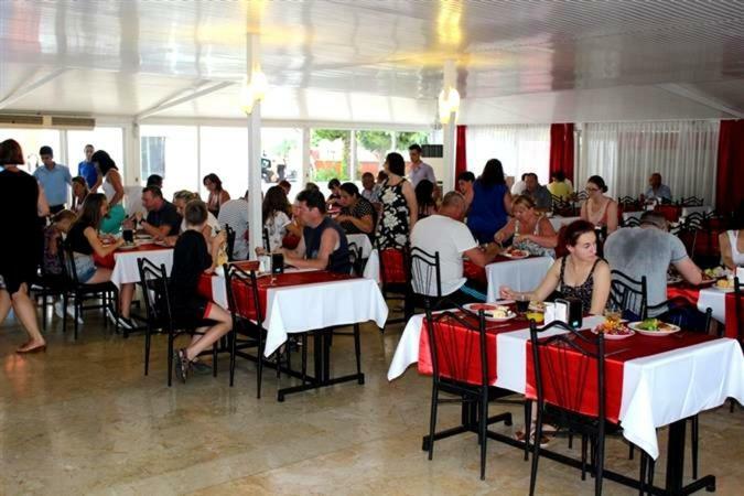 Solis Beach Odaonu Bagian luar foto